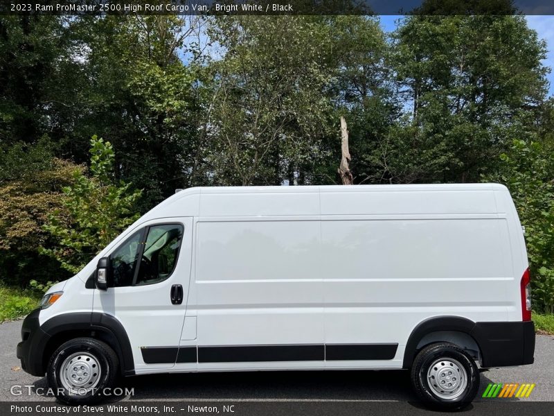 Bright White / Black 2023 Ram ProMaster 2500 High Roof Cargo Van