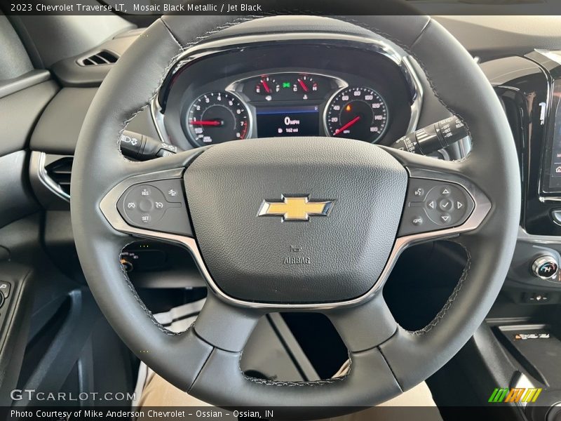 Mosaic Black Metallic / Jet Black 2023 Chevrolet Traverse LT