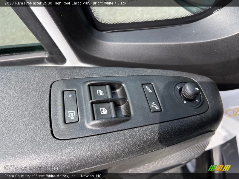 Bright White / Black 2023 Ram ProMaster 2500 High Roof Cargo Van
