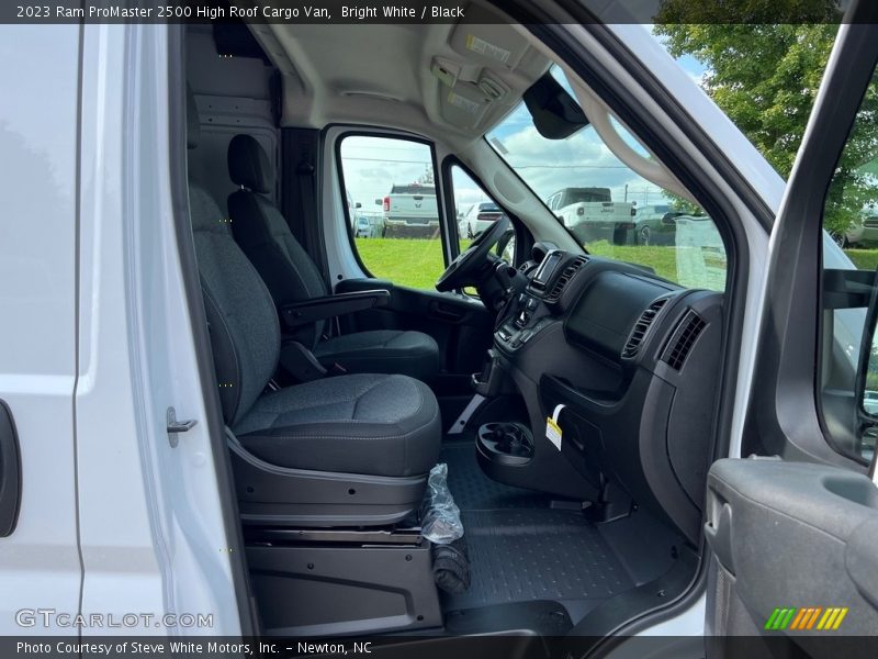 Bright White / Black 2023 Ram ProMaster 2500 High Roof Cargo Van