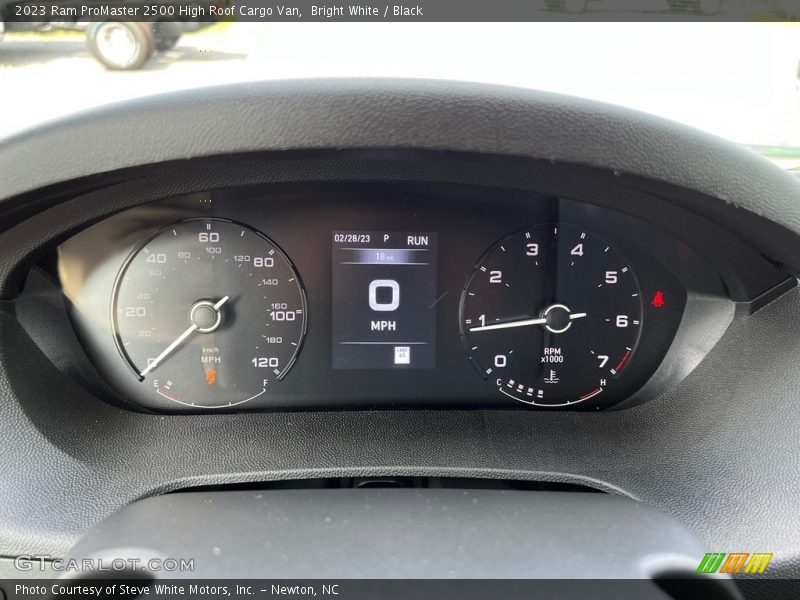 Bright White / Black 2023 Ram ProMaster 2500 High Roof Cargo Van