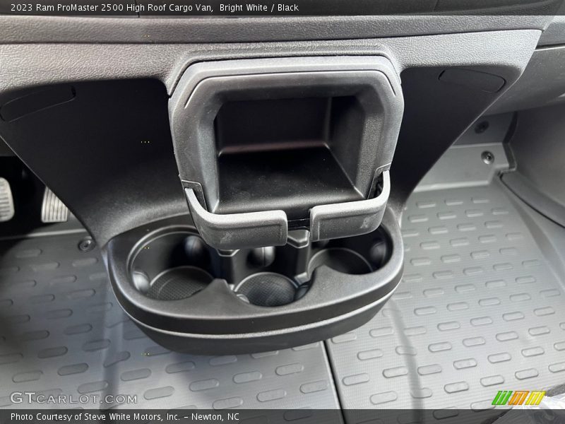 Bright White / Black 2023 Ram ProMaster 2500 High Roof Cargo Van