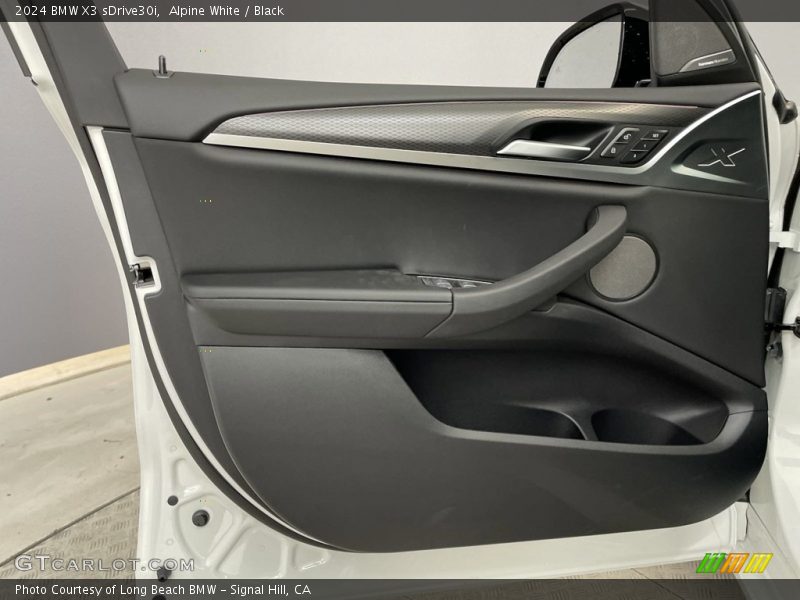 Door Panel of 2024 X3 sDrive30i