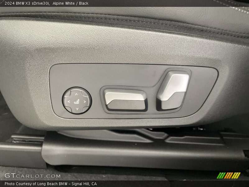 Front Seat of 2024 X3 sDrive30i