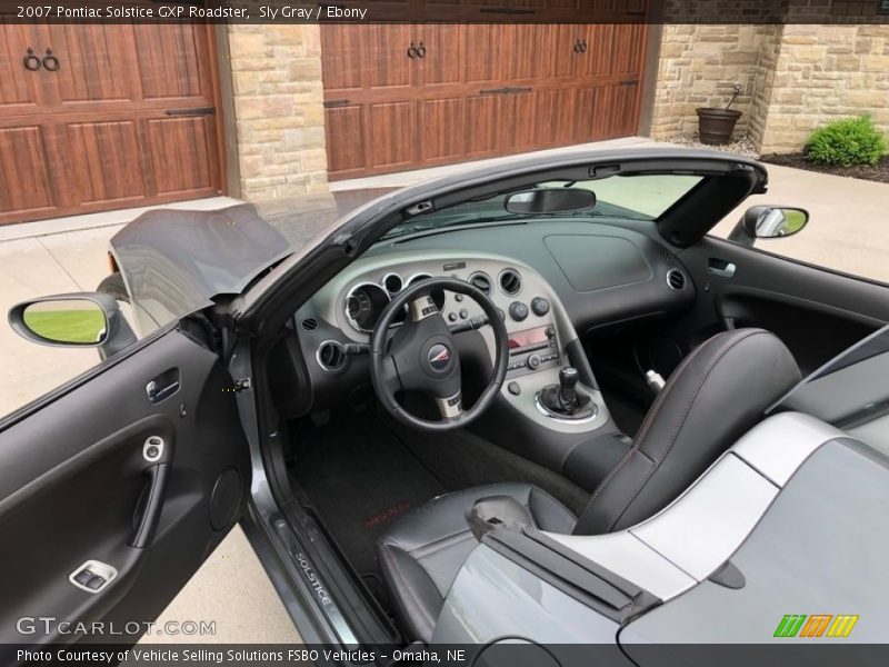 Front Seat of 2007 Solstice GXP Roadster