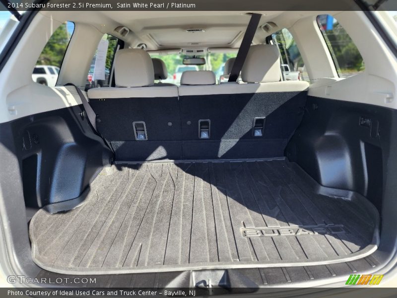  2014 Forester 2.5i Premium Trunk