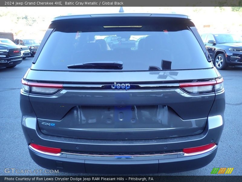 Baltic Gray Metallic / Global Black 2024 Jeep Grand Cherokee 4XE