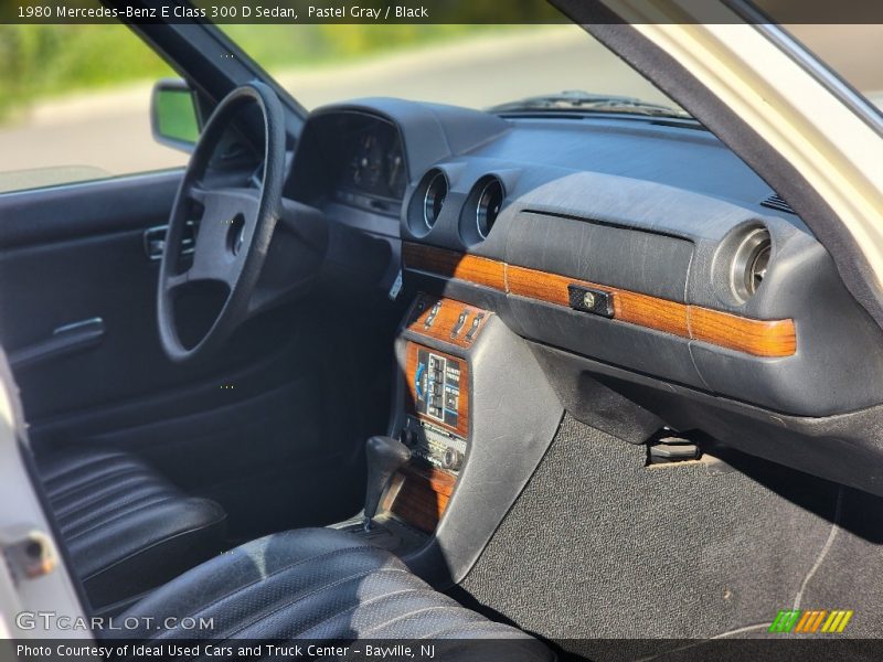 Dashboard of 1980 E Class 300 D Sedan