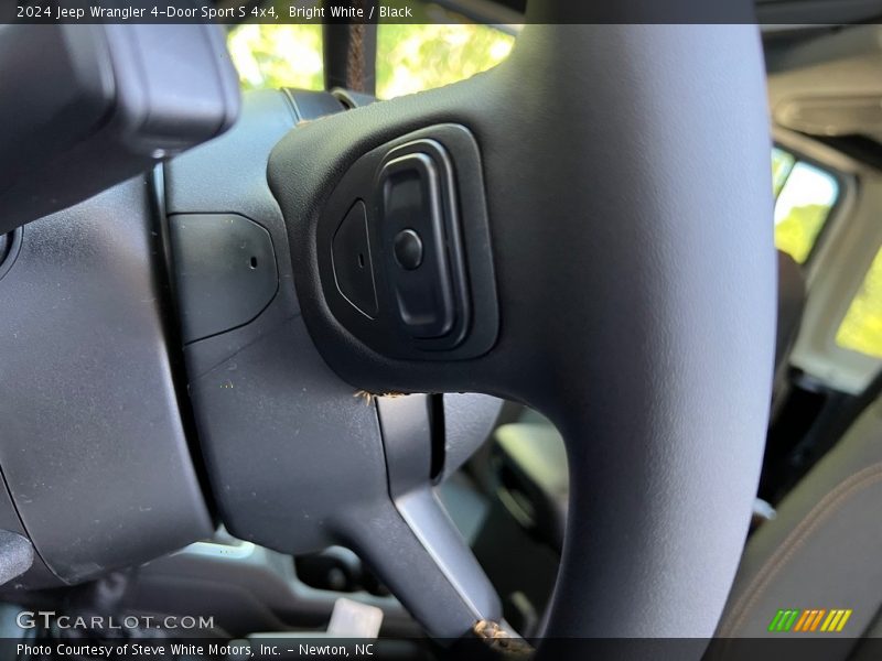 Bright White / Black 2024 Jeep Wrangler 4-Door Sport S 4x4