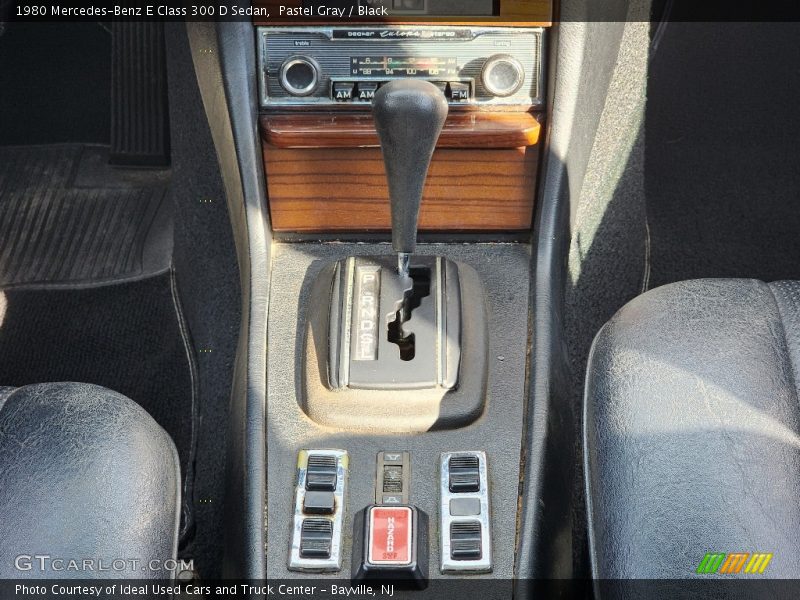  1980 E Class 300 D Sedan 4 Speed Automatic Shifter