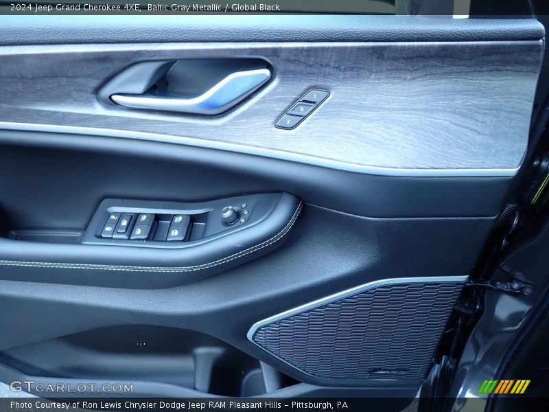Door Panel of 2024 Grand Cherokee 4XE