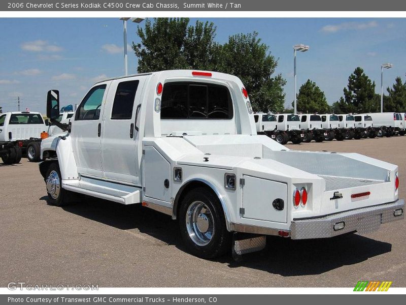 Summit White / Tan 2006 Chevrolet C Series Kodiak C4500 Crew Cab Chassis