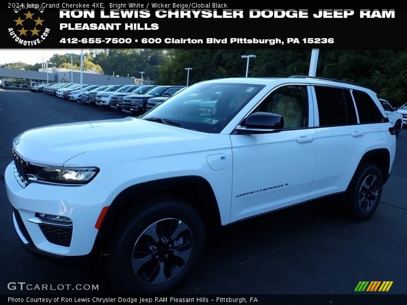 Bright White / Wicker Beige/Global Black 2024 Jeep Grand Cherokee 4XE
