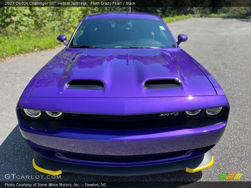 Plum Crazy Pearl / Black 2023 Dodge Challenger SRT Hellcat JailBreak