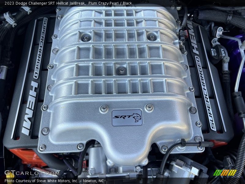 Plum Crazy Pearl / Black 2023 Dodge Challenger SRT Hellcat JailBreak