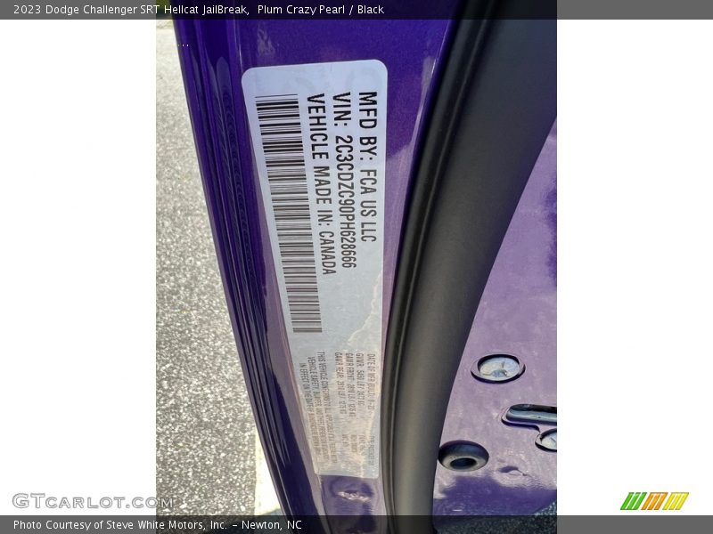 Plum Crazy Pearl / Black 2023 Dodge Challenger SRT Hellcat JailBreak