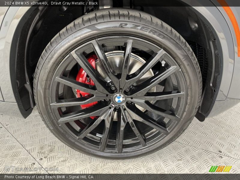 Dravit Gray Metallic / Black 2024 BMW X5 xDrive40i