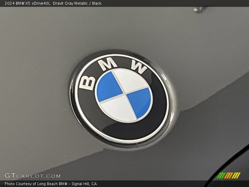 Dravit Gray Metallic / Black 2024 BMW X5 xDrive40i