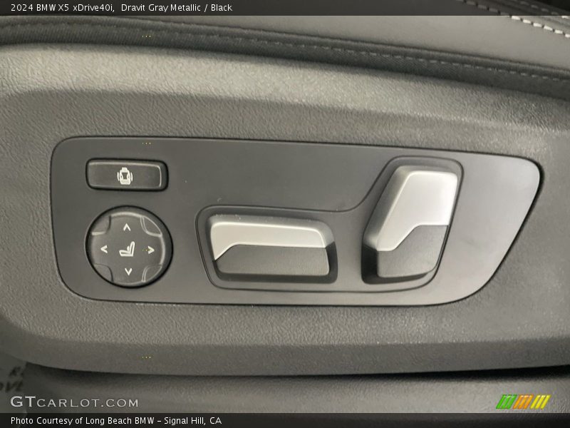 Dravit Gray Metallic / Black 2024 BMW X5 xDrive40i