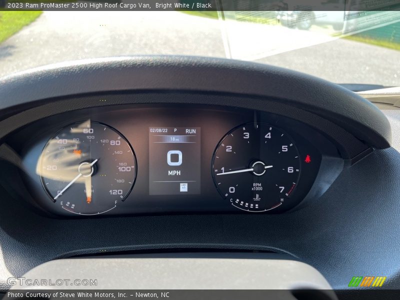 Bright White / Black 2023 Ram ProMaster 2500 High Roof Cargo Van