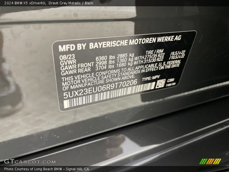 Dravit Gray Metallic / Black 2024 BMW X5 xDrive40i