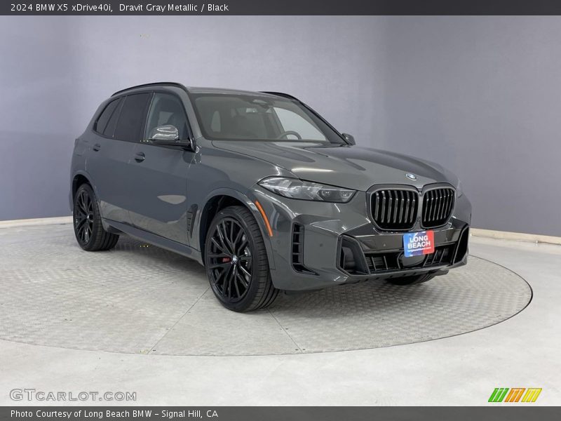 Dravit Gray Metallic / Black 2024 BMW X5 xDrive40i