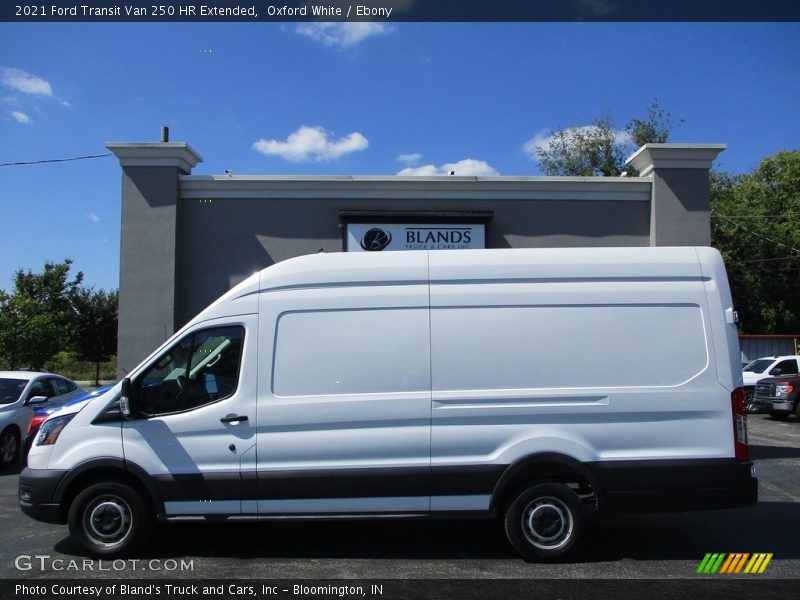 Oxford White / Ebony 2021 Ford Transit Van 250 HR Extended