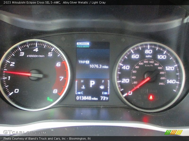  2023 Eclipse Cross SEL S-AWC SEL S-AWC Gauges