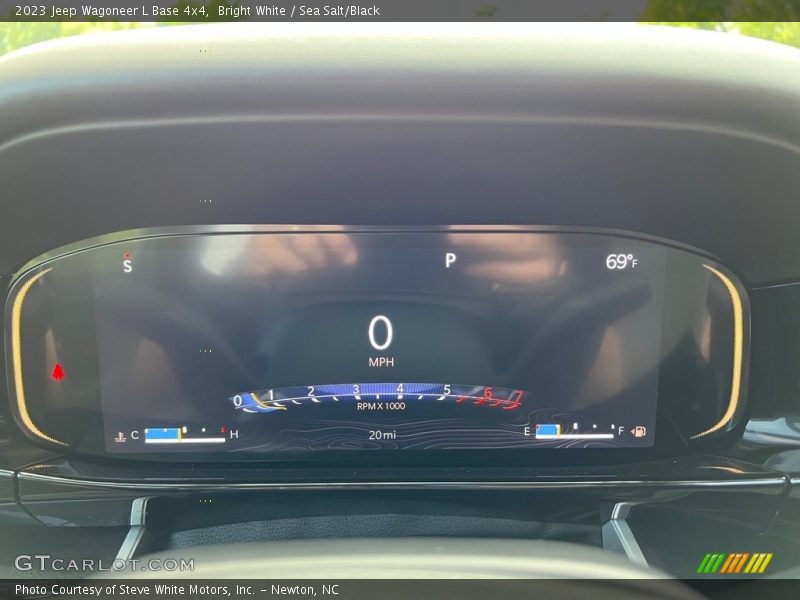 Bright White / Sea Salt/Black 2023 Jeep Wagoneer L Base 4x4