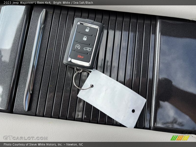 Keys of 2023 Wagoneer L Base 4x4