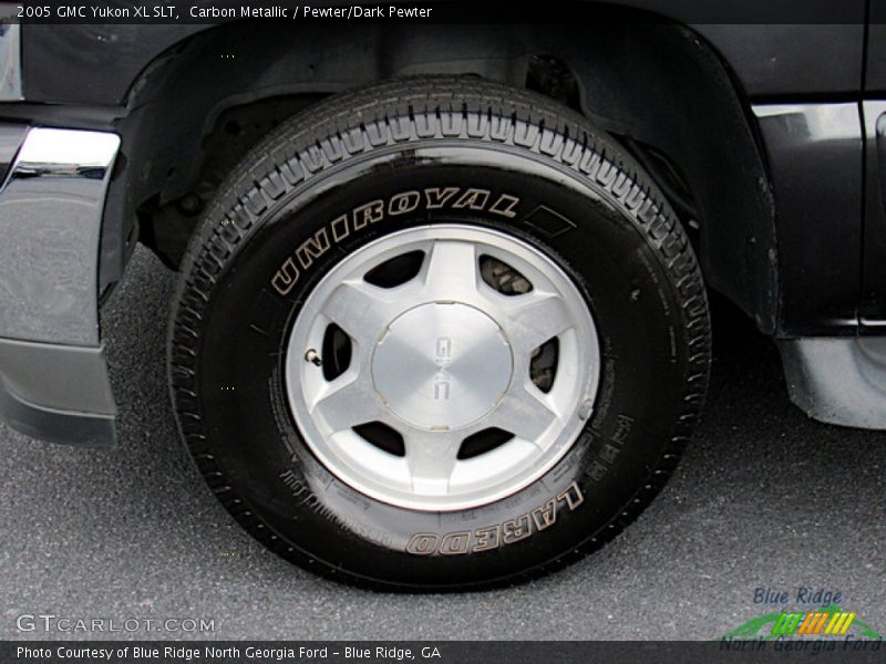  2005 Yukon XL SLT Wheel