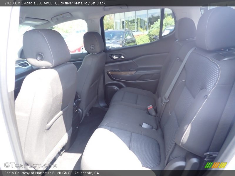 Quicksilver Metallic / Jet Black 2020 GMC Acadia SLE AWD