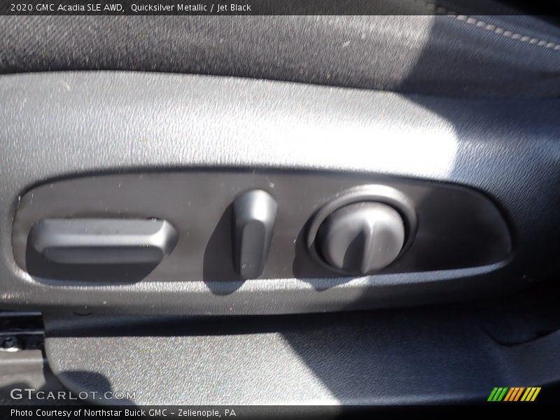 Quicksilver Metallic / Jet Black 2020 GMC Acadia SLE AWD
