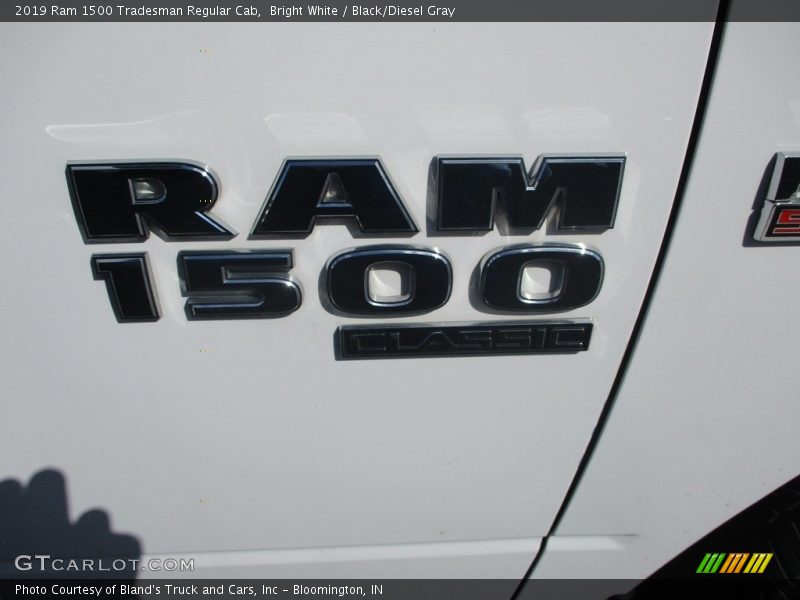 Bright White / Black/Diesel Gray 2019 Ram 1500 Tradesman Regular Cab