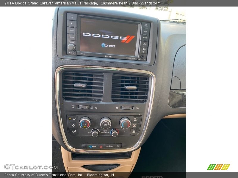 Cashmere Pearl / Black/Sandstorm 2014 Dodge Grand Caravan American Value Package