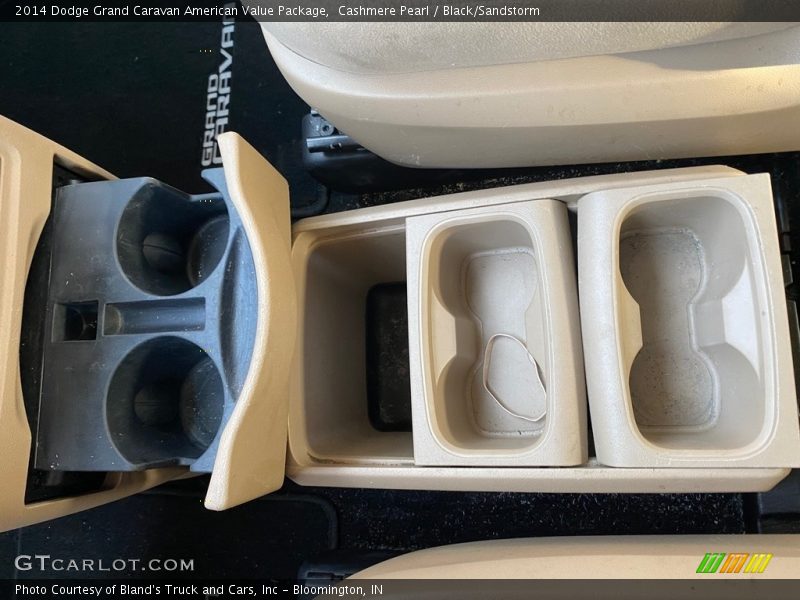 Cashmere Pearl / Black/Sandstorm 2014 Dodge Grand Caravan American Value Package