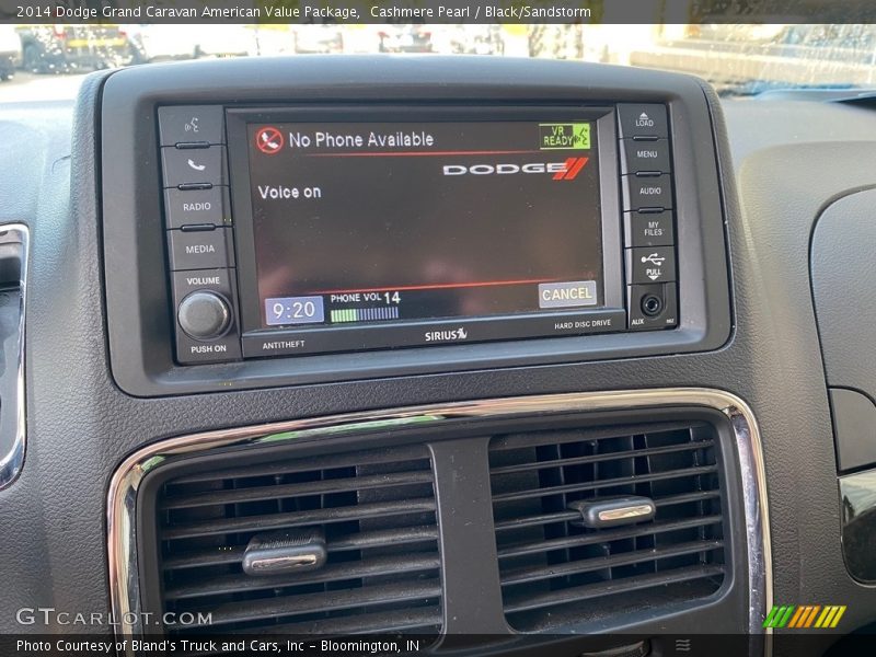 Cashmere Pearl / Black/Sandstorm 2014 Dodge Grand Caravan American Value Package