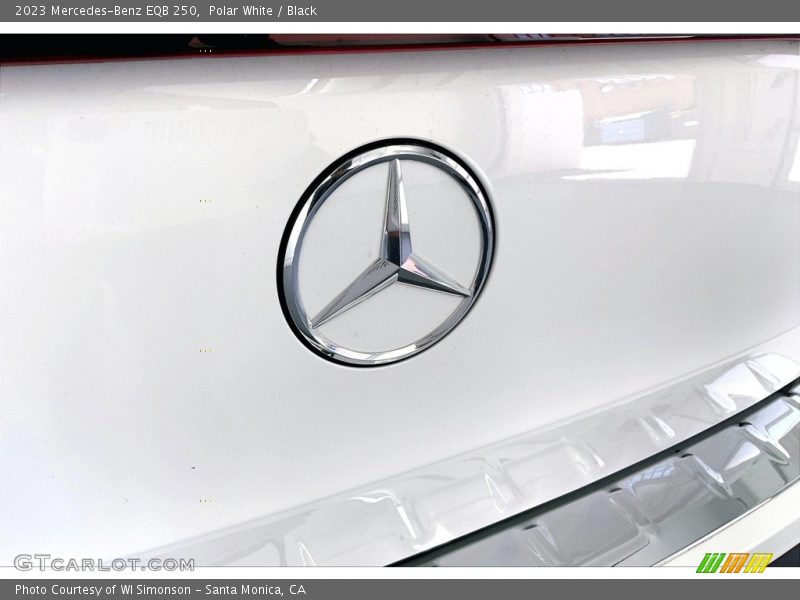Polar White / Black 2023 Mercedes-Benz EQB 250