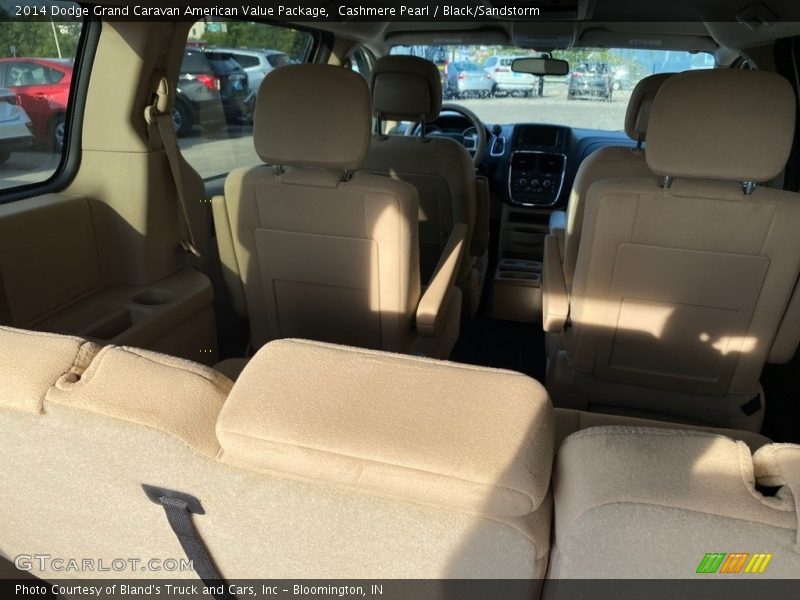 Cashmere Pearl / Black/Sandstorm 2014 Dodge Grand Caravan American Value Package