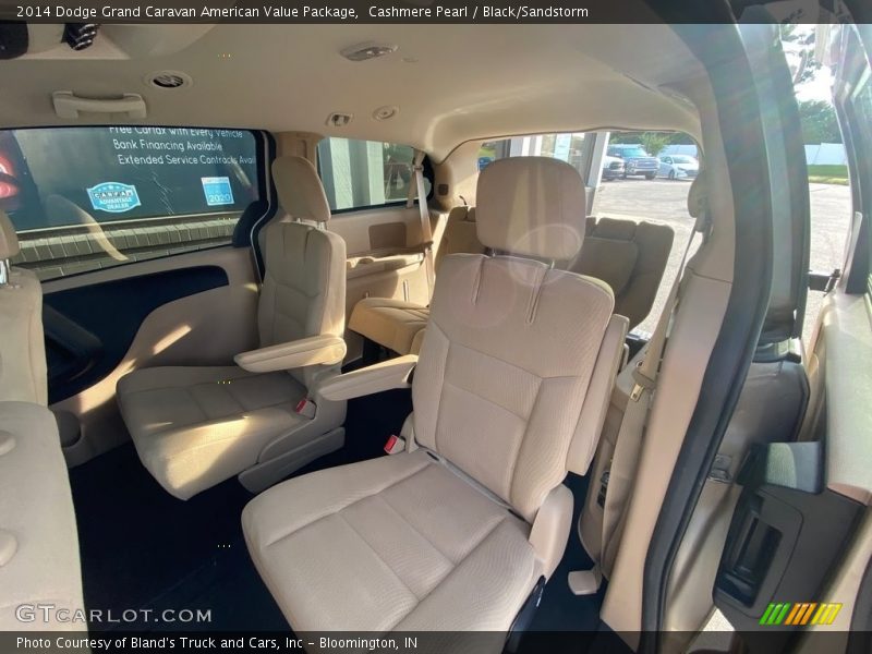 Cashmere Pearl / Black/Sandstorm 2014 Dodge Grand Caravan American Value Package
