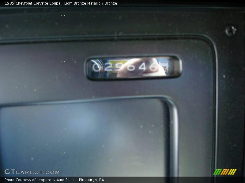 Light Bronze Metallic / Bronze 1985 Chevrolet Corvette Coupe