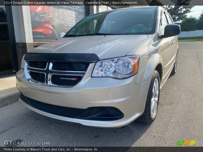 Cashmere Pearl / Black/Sandstorm 2014 Dodge Grand Caravan American Value Package