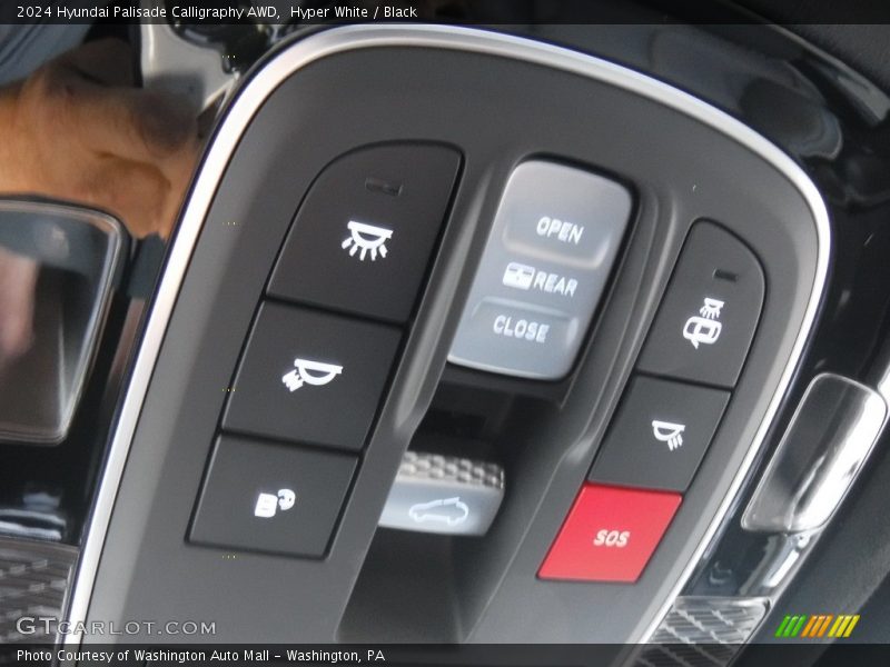 Hyper White / Black 2024 Hyundai Palisade Calligraphy AWD