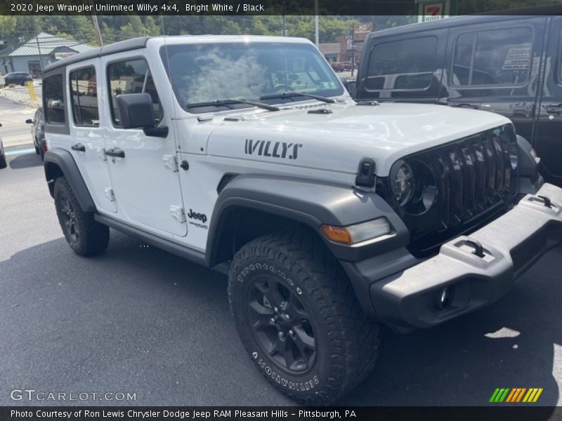 Bright White / Black 2020 Jeep Wrangler Unlimited Willys 4x4