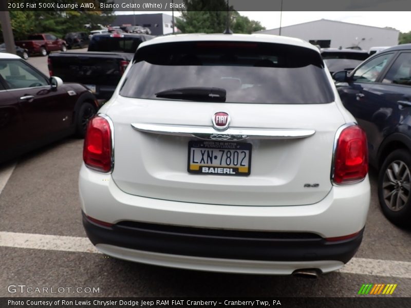 Bianco Gelato (White) / Black 2016 Fiat 500X Lounge AWD