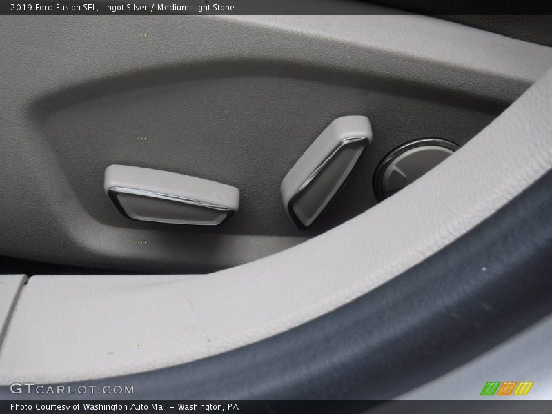 Ingot Silver / Medium Light Stone 2019 Ford Fusion SEL