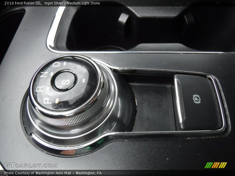 Ingot Silver / Medium Light Stone 2019 Ford Fusion SEL