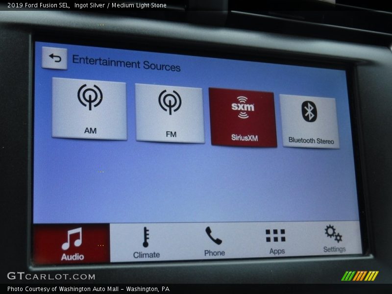 Ingot Silver / Medium Light Stone 2019 Ford Fusion SEL