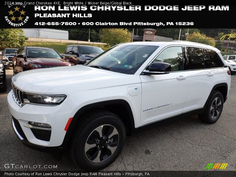 Bright White / Wicker Beige/Global Black 2024 Jeep Grand Cherokee 4XE