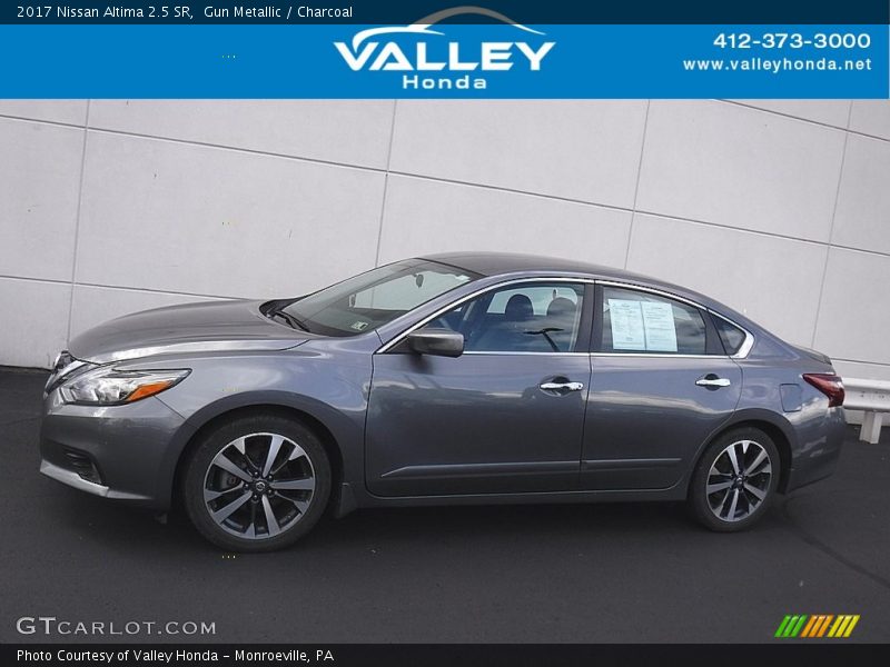 Gun Metallic / Charcoal 2017 Nissan Altima 2.5 SR